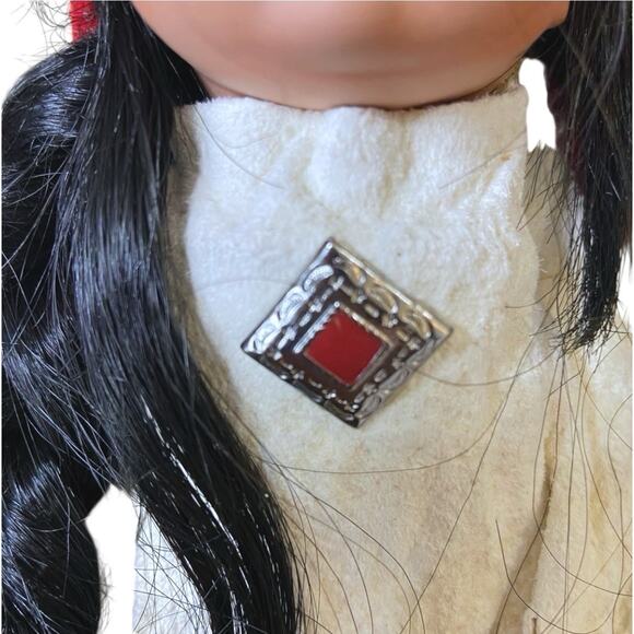 Indian Princess Porcelain Doll Head Signed Plaque - Picture 3 of 10